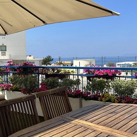 Holidaycasa Mike - Con Terrazzo Vista Mare Sperlonga Kültér fotó