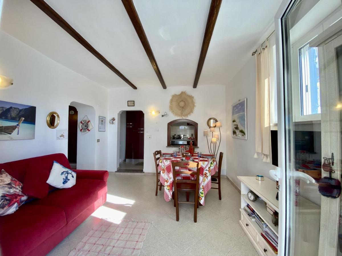 Holidaycasa Mike - Con Terrazzo Vista Mare Sperlonga Kültér fotó