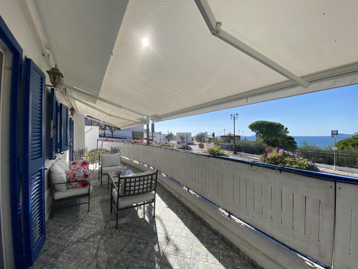 Holidaycasa Mike - Con Terrazzo Vista Mare Sperlonga Kültér fotó