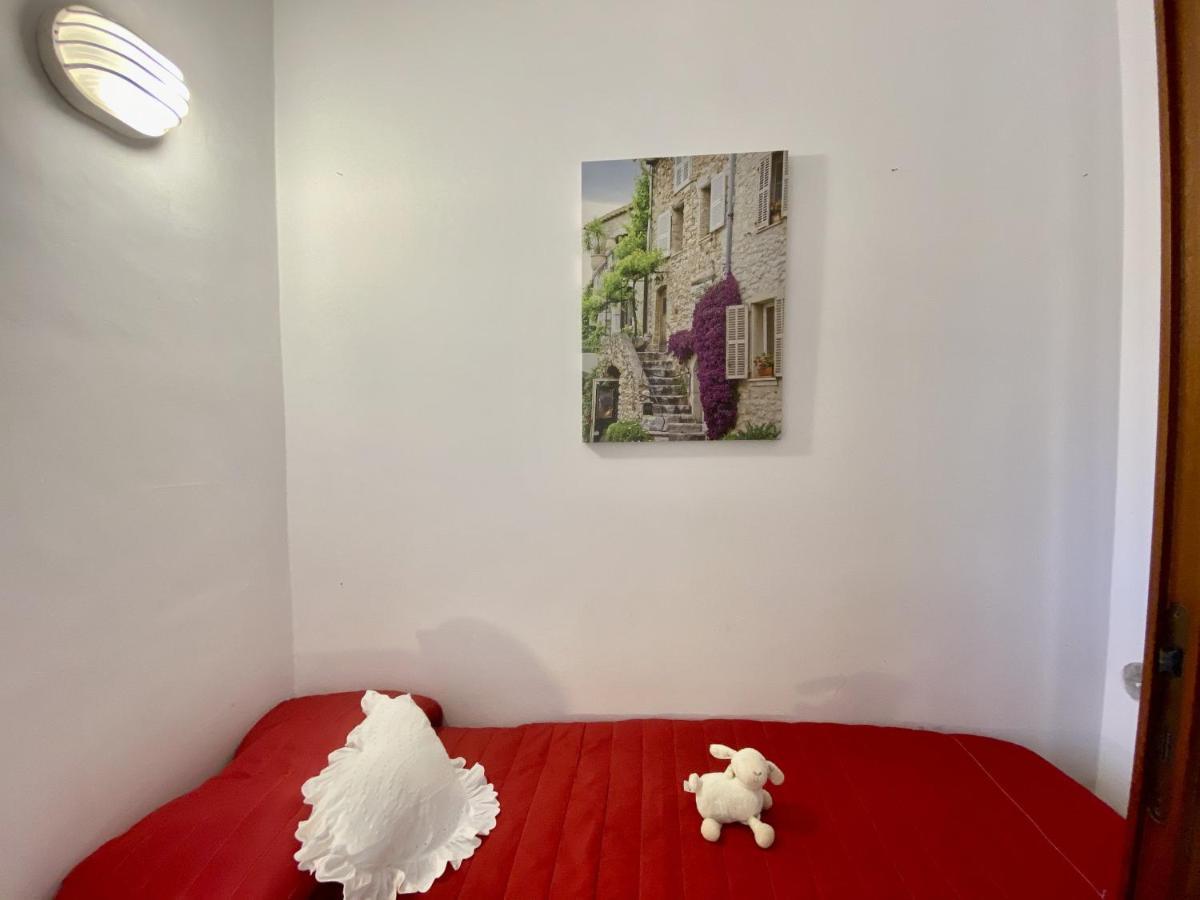 Holidaycasa Mike - Con Terrazzo Vista Mare Sperlonga Kültér fotó