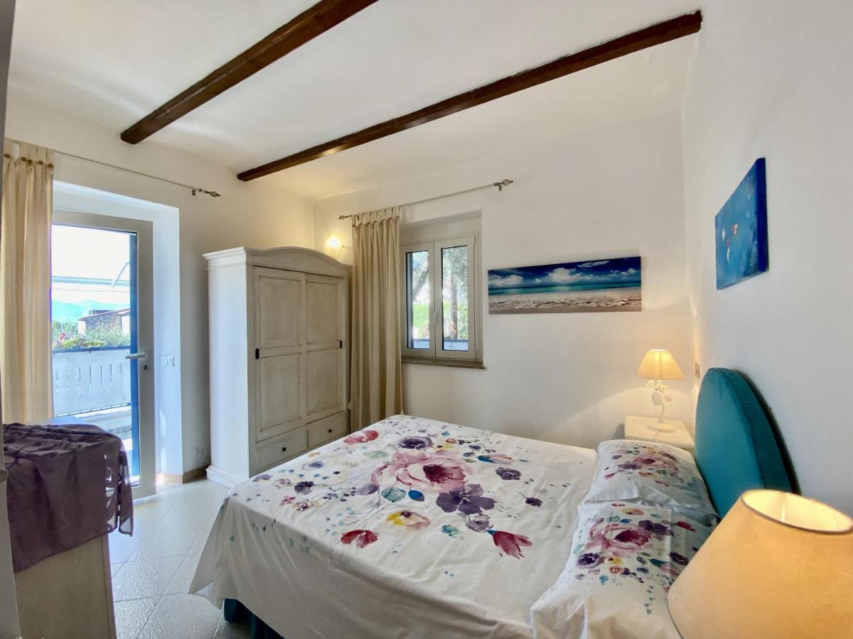 Holidaycasa Mike - Con Terrazzo Vista Mare Sperlonga Kültér fotó