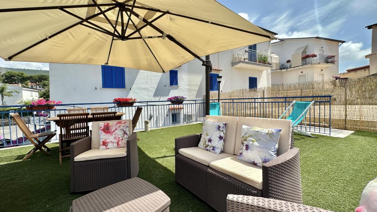 Holidaycasa Mike - Con Terrazzo Vista Mare Sperlonga Kültér fotó